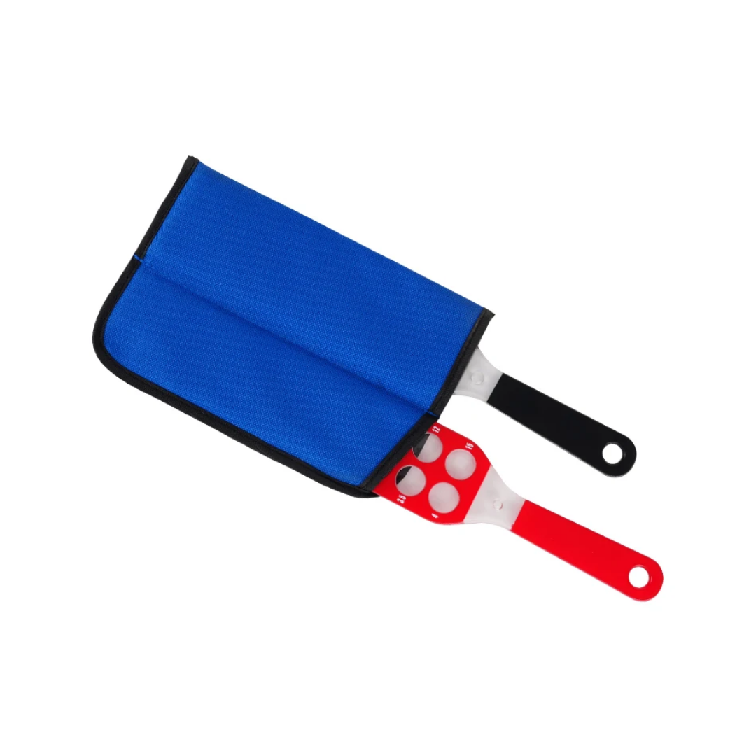 🩺 مسطرة العدسات (Lens Flipper) – أداة قياس أساسية لفحوصات الإبصار